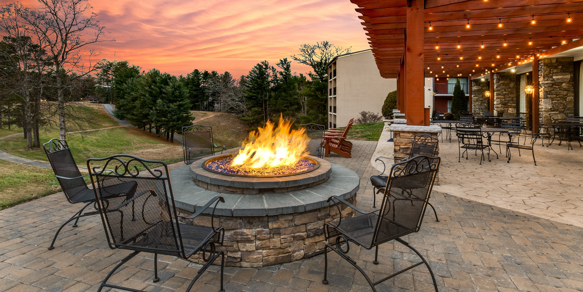 Crowne Plaza Resort Asheville Outside with firepit